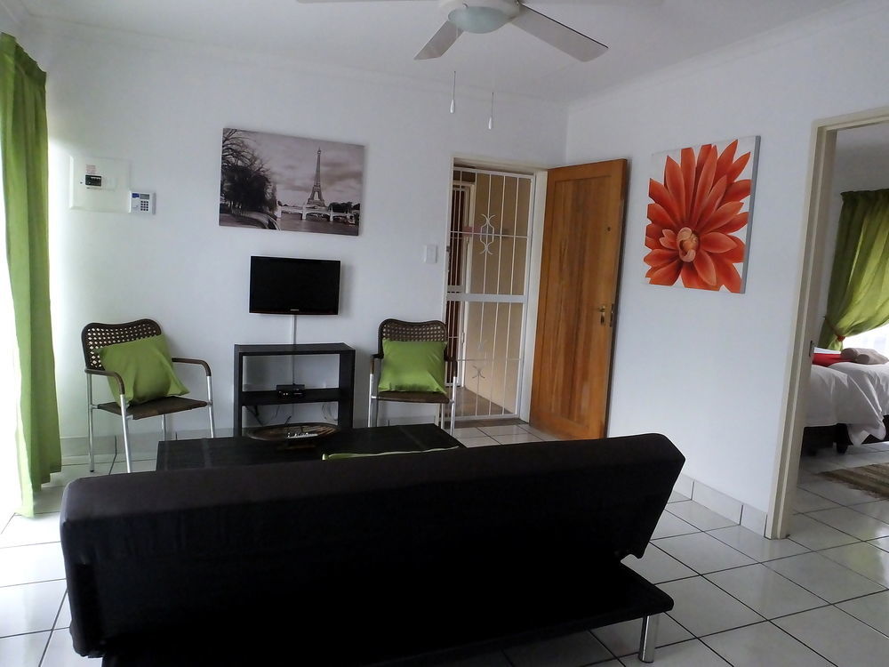 Sunshine Self Catering Apartment Mbombela Exterior foto