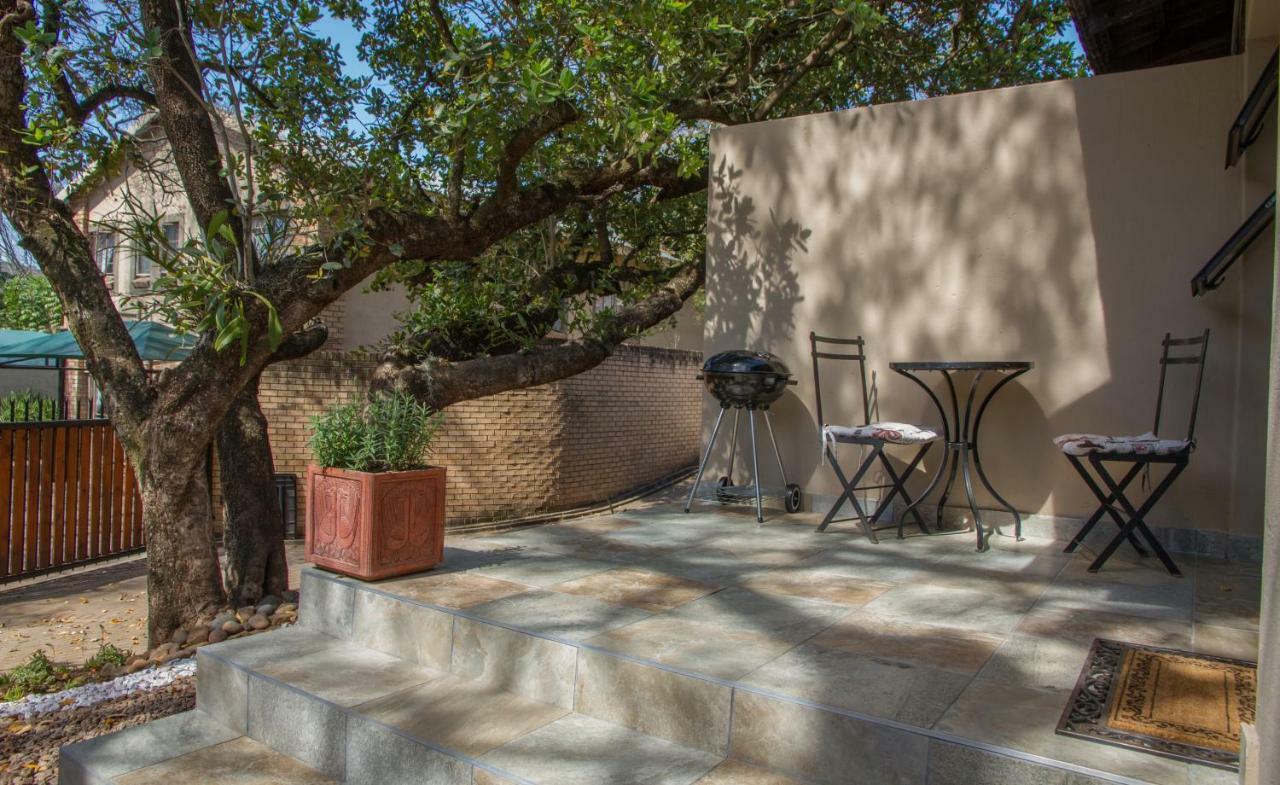 Sunshine Self Catering Apartment Mbombela Exterior foto